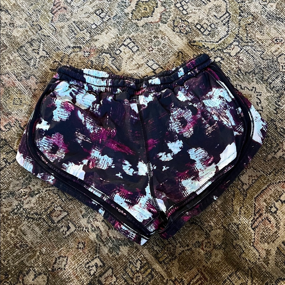 Lululemon Make A Move Short Kara Black Blossom Multi Size 6